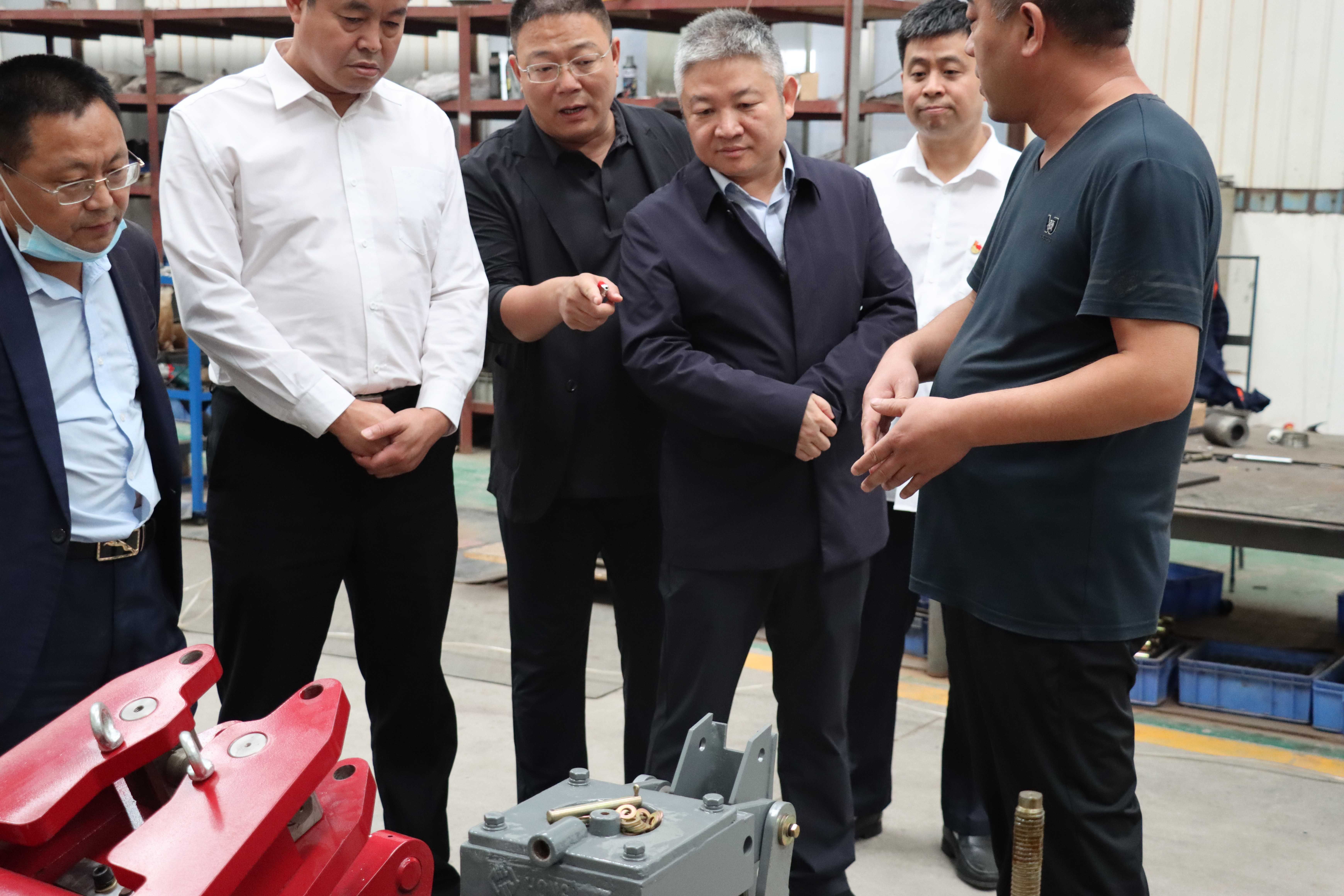 市縣（xiàn）領導來公司視察工作