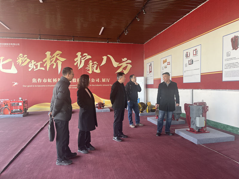 河南工業大學機電（diàn）工程（chéng）學院（yuàn）到我司考察交流